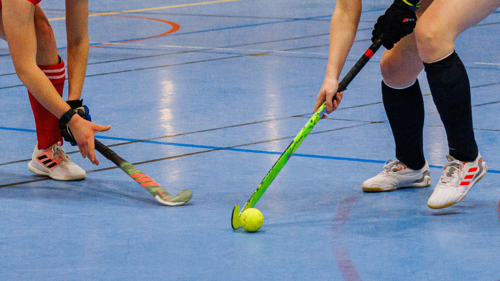Ny digital utbildning för landhockeydomare